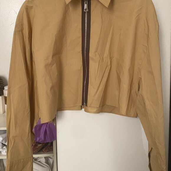 Zara Zippered Crop Shirt - Picture 2 of 3